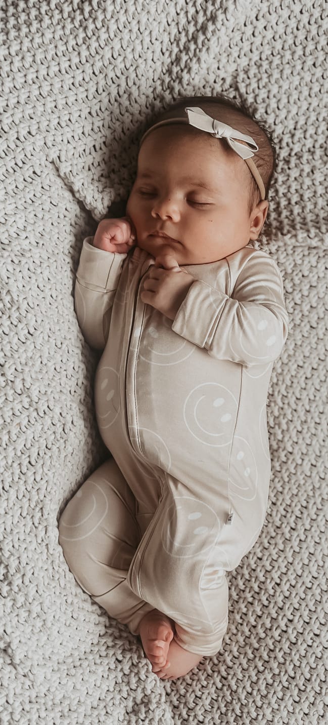 Bamboo Zip Romper | Personalized | Smiley